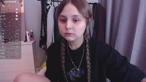 Snapshot of vendymories chatting on 03.04.26 eva 3 online show from 03.04.26