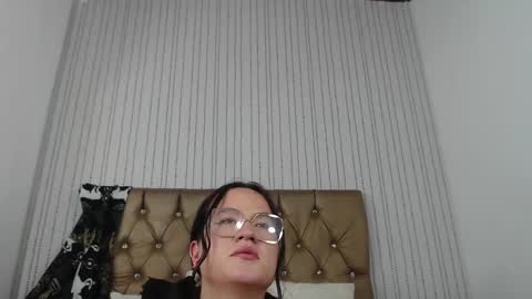 veneno hot online show from 12.30.24