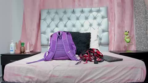 veneno hot online show from 09.17.25