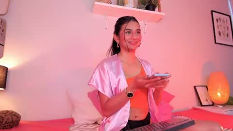Vennus online show from 07.08.26