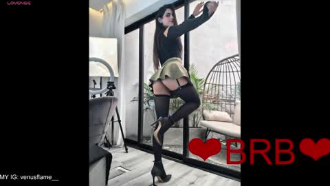 VENUS online show from 04.12.26