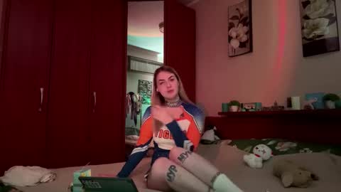 Arina online show from 09.13.25