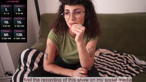 Bella online show from 11.24.25