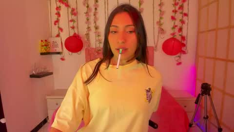 Mary online show from 12.15.25