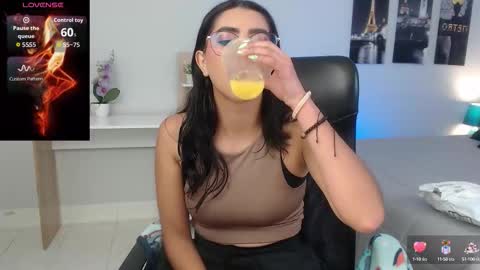 Mia online show from 09.10.25