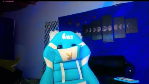 venusHelp me reach 100 like honey online show from 10.09.25