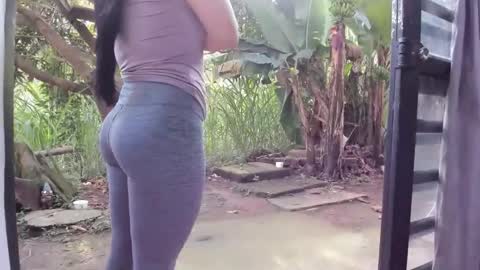 venus ... zeus sheer  online show from 02.17.26