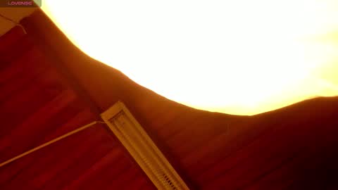 Venus Cooper Everyday From 1400 to 2200 Col Time online show from 01.11.26