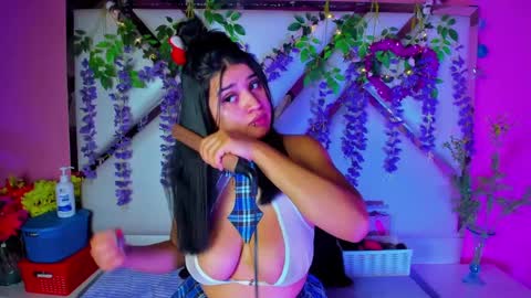 Venusowen  online show from 10.10.25