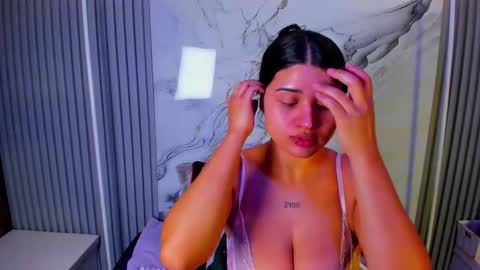 Venusowen  online show from 03.18.26