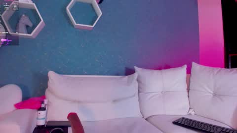    VENUS   online show from 09.10.25
