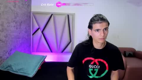 venuss09 online show from 03.17.26