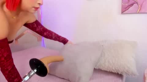 Snapshot of venuss_11 chatting on 02.25.26 Venuss online show from 02.25.26