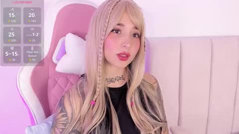 Shelly online show from 10.15.25