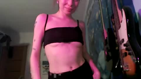 venusxsweetxangel online show from 11.28.25
