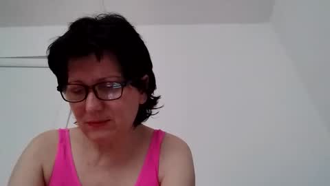 Vera online show from 05.28.26