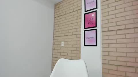 Vera online show from 10.20.25