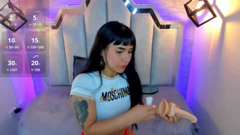 Domelipa  online show from 12.15.25