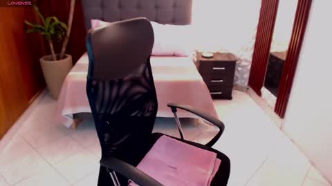 VERONICA online show from 01.13.26