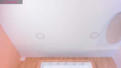 Snapshot of veronica_garciaa chatting on 01.05.25 Johovanna online show from 01.05.25