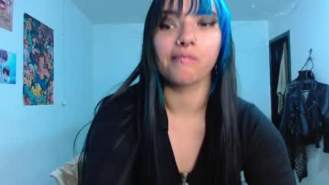 Snapshot of veronica_goddes chatting on 10.24.25 Veronica online show from 10.24.25