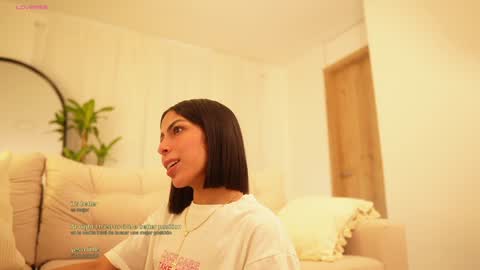 Snapshot of veronica_mendez1 chatting on 12.05.24 Veronica online show from 12.05.24