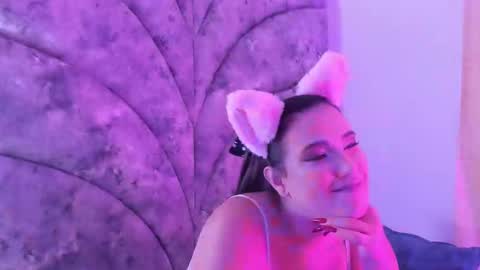 Veronica Olson online show from 02.10.25