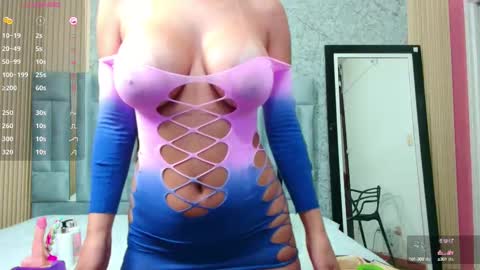 Snapshot of veronica_roose chatting on 09.26.25 Veronica online show from 09.26.25