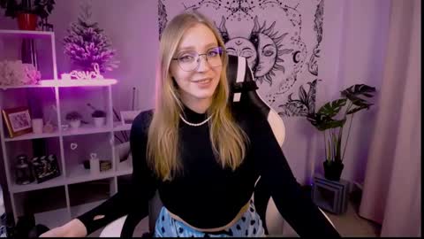 VERONICA online show from 02.15.25