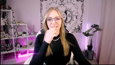 VERONICA online show from 02.28.25