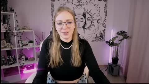 VERONICA online show from 02.28.25