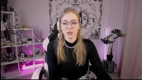VERONICA online show from 02.28.25