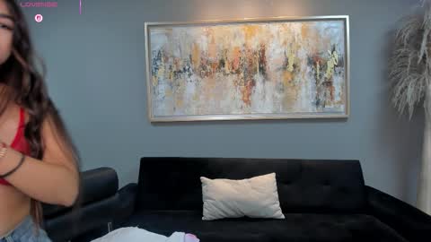 Vero  online show from 12.14.25