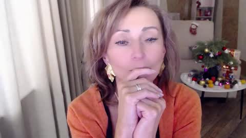 Helen online show from 12.26.24