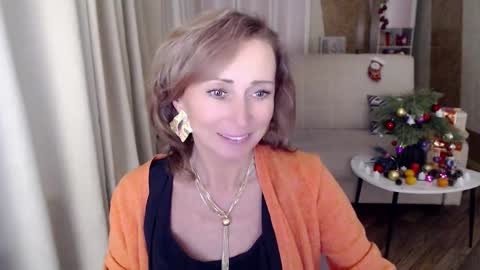 Helen online show from 12.26.24