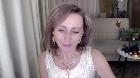 Helen online show from 01.05.25