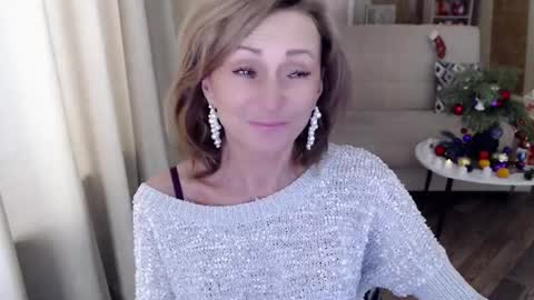 Helen online show from 01.08.25