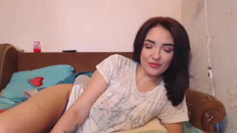 Snapshot of veronicalalux chatting on 09.25.25 VeronicaLaLux online show from 09.25.25