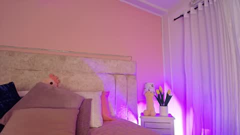 Snapshot of veronicamartin_ chatting on 03.12.25 Vero  online show from 03.12.25