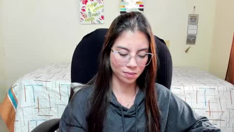 Veronica Miller online show from 09.30.25