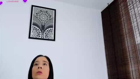 VeronicaTonu online show from 09.19.25