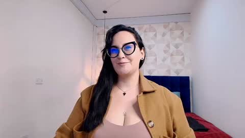 veroniicabbw online show from 12.19.24
