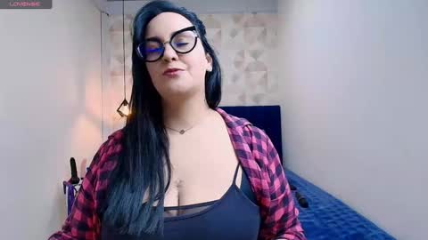 veroniicabbw online show from 12.27.24