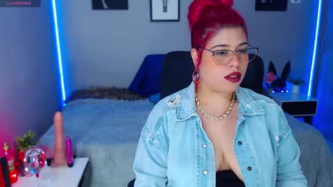 Miss Veronika online show from 12.02.24
