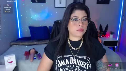 Miss Veronika online show from 01.14.25
