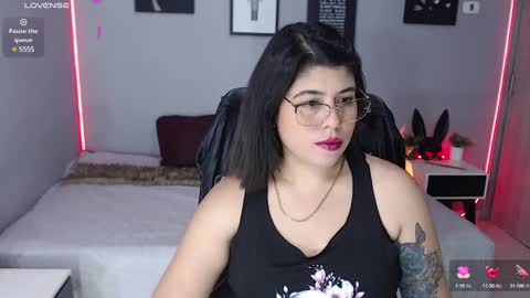 Miss Veronika online show from 03.02.25