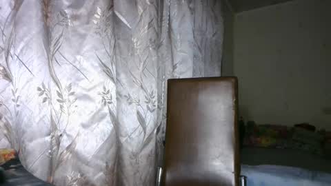 Snapshot of veronika_xi chatting on 10.28.25 veronika_xi online show from 10.28.25