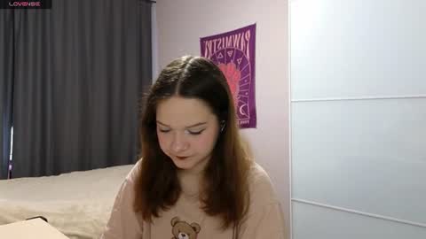 Snapshot of veroniquecabarcas chatting on 07.15.26 Anna online show from 07.15.26