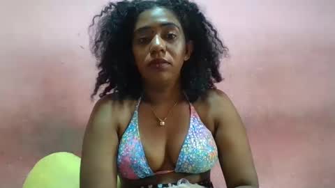 Snapshot of verronique1511 chatting on 01.29.25 verronique1511 online show from 01.29.25