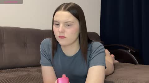 Karina followed me bb online show from 11.20.25